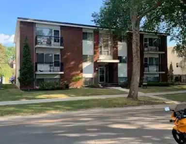 Newly Renovated Boutique Style Studio Suite | 10634 80 Avenue Northwest, Edmonton - Photo 1