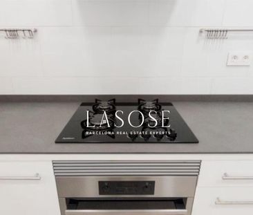 183m² Penthouse to rent in Fort Pienc, Barcelona - Photo 2