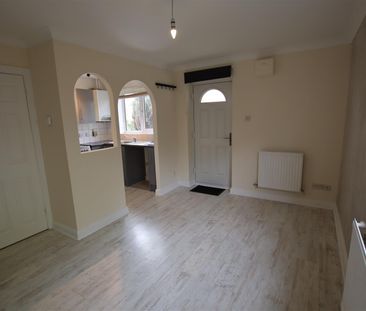 1 bedroom End Terraced to let - Photo 5