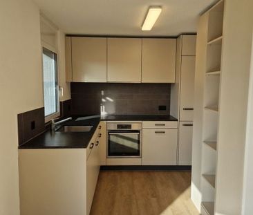 Helle 3.5-Zimmer-Wohnung mit Balkon in Herzogenbuchsee - Photo 4