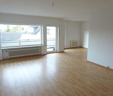 Bad Honnef: Komplett modernisierte Zwei- oder Dreizimmerwohnung - Photo 2