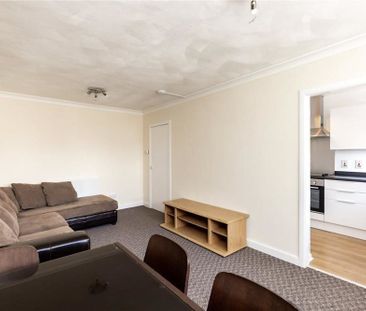 Brierfield Terrace, First Floor Left, AB16 - Photo 5