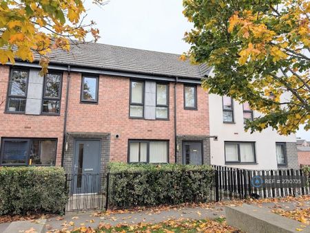 2 bedroom semi-detached house to rent - Photo 5