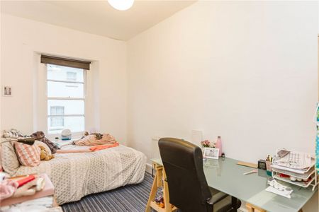 Clifton Park Road, - Photo 5