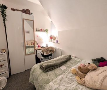 Bowthorpe Road, Norwich - Photo 1