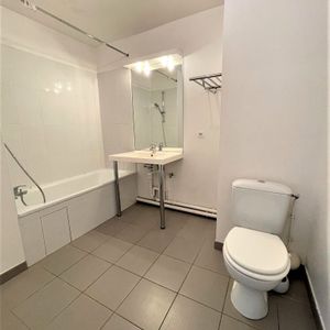 Location Appartement 2 pièces 39m² - Photo 2