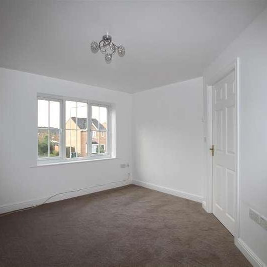 Lime Vale Way, Bradford, BD6 - Photo 1