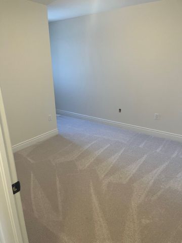 For Lease - 3341 SIXTH Line, Oakville, Ontario - Photo 2