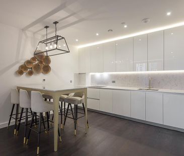 3 bedroom flat to rent - Photo 1