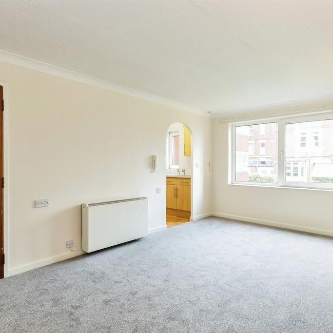 1 bedroom retirement property to rent - Photo 1