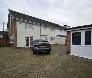 1 bedroom Property to rent - Photo 5