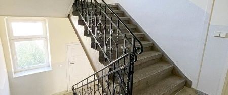 Frisch renoviert – Gemütliche 2-Raum-Wohnung in ruhiger Lage von Aue - Photo 1