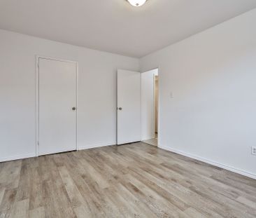 For Lease - 888 Glen Street Unit# 319, Oshawa, Ontario - Photo 4