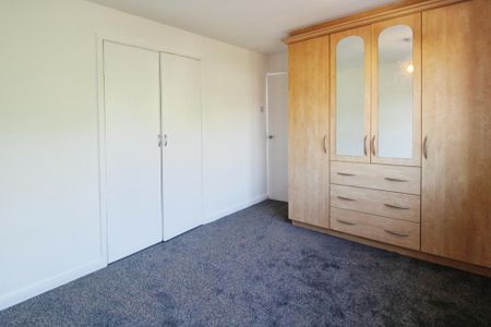 3 bedroom property to rent - Photo 3