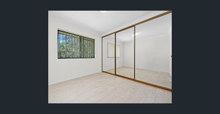 Walking distance to Eastwood shops and train station - Photo 3