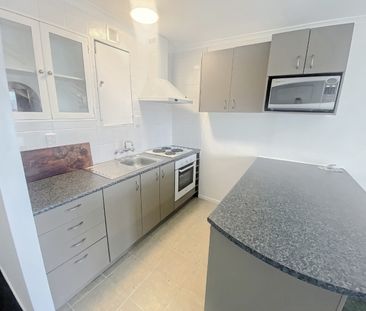 Apartment Living - Photo 4