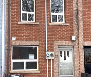 For Lease - 12 Mansfield Avenue Unit# 101, Toronto, Ontario - Photo 6