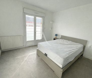 Location Appartement 2 pièces 43m² - Photo 3
