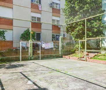 Apartamento com 2 quartos e 40m² para alugar em Cristal, Porto Alegre. - Photo 5