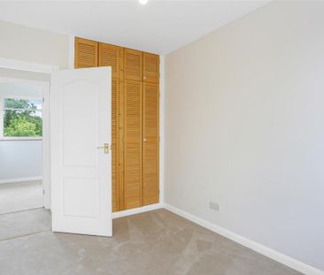 4 bedroom detached house to rent - Photo 5