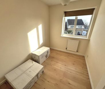 4 bedroom detached house to rent - Photo 5