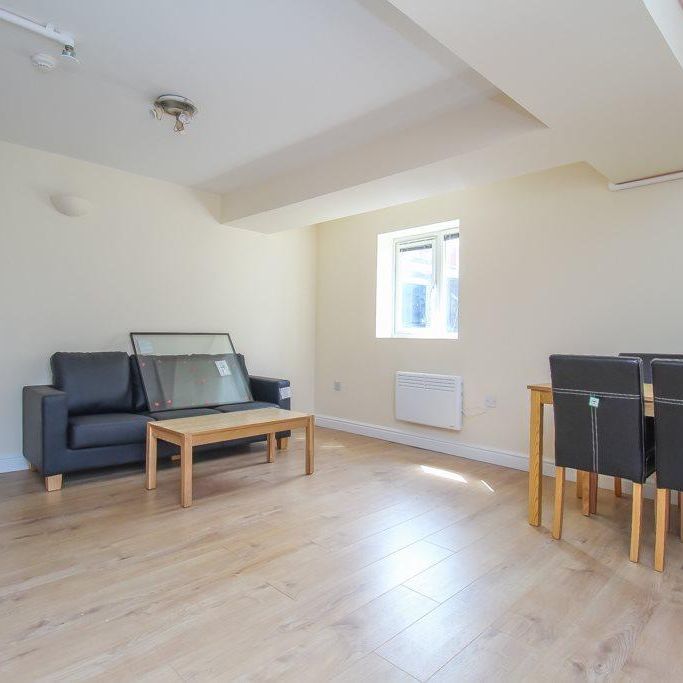 1 bedroom flat to rent - Photo 1