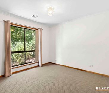 Charming Three Bedroom Home - Photo 2