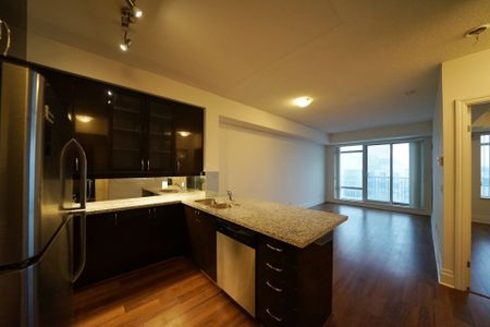For Lease - 151 Upper Duke Crescent Unit# 1001, Markham, Ontario - Photo 4
