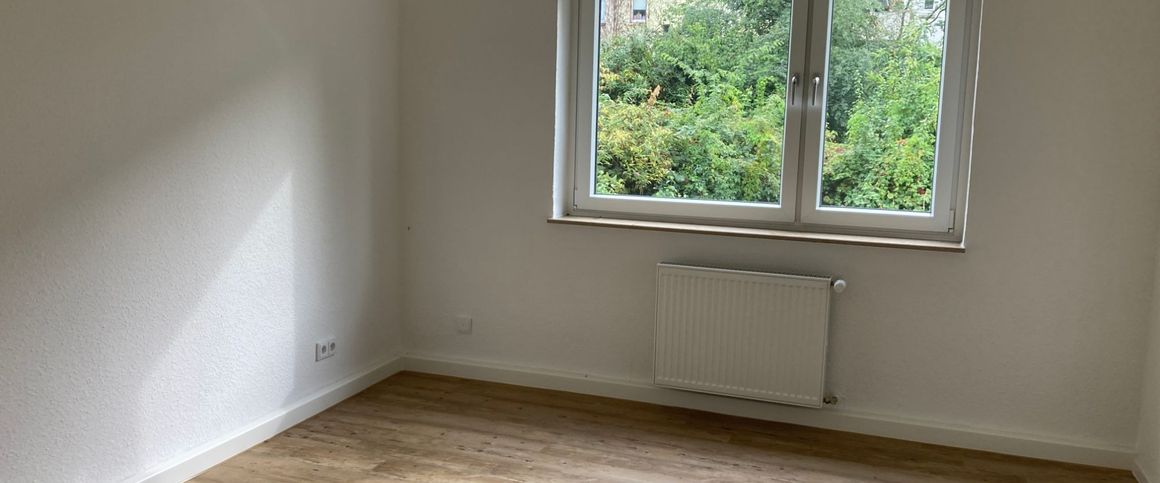** Erstbezug nach Modernisierung – Ihr neues Zuhause ist sofort zum Einzug bereit ** - Foto 1