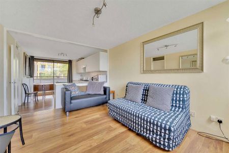 1 bedroom flat to rent - Photo 2