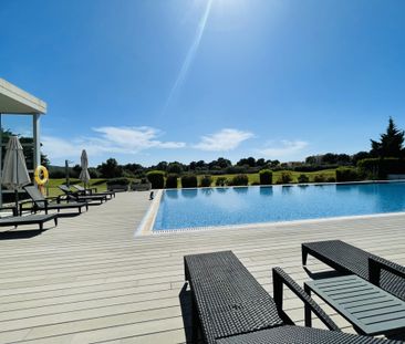 Elegant house in 1st line to the golf course in Nova Santa Ponsa - Photo 2