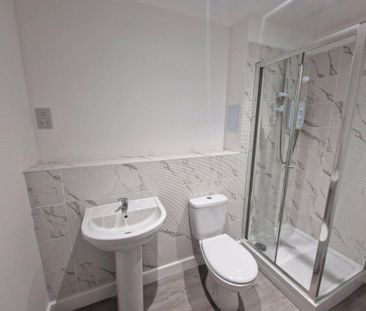 1 bedroom flat to rent - Photo 6