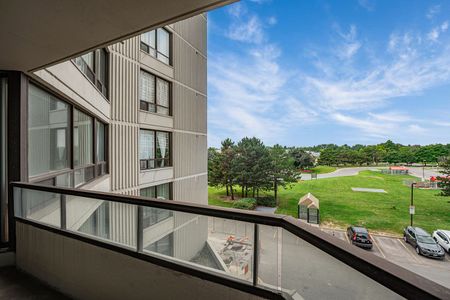 For Lease - 350 Alton Towers Circle Unit# 401, Toronto, Ontario - Photo 5