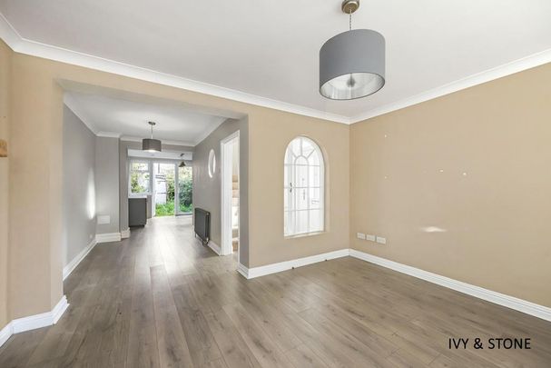 3 bedroom semi-detached house to rent - Photo 1