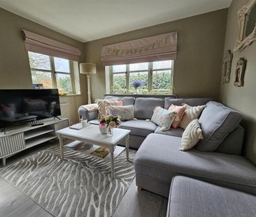 2 bedroom cottage to rent - Photo 2