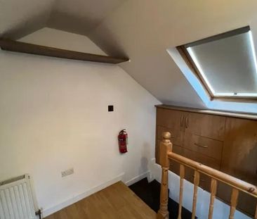 Studio to rent - Photo 5