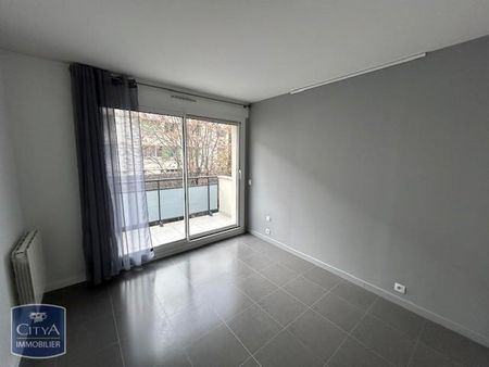 Location Appartement 3 pièces 67m² CHAMALIERES 63400 - Photo 3