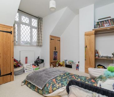 3 bedroom semi-detached house to rent - Photo 5