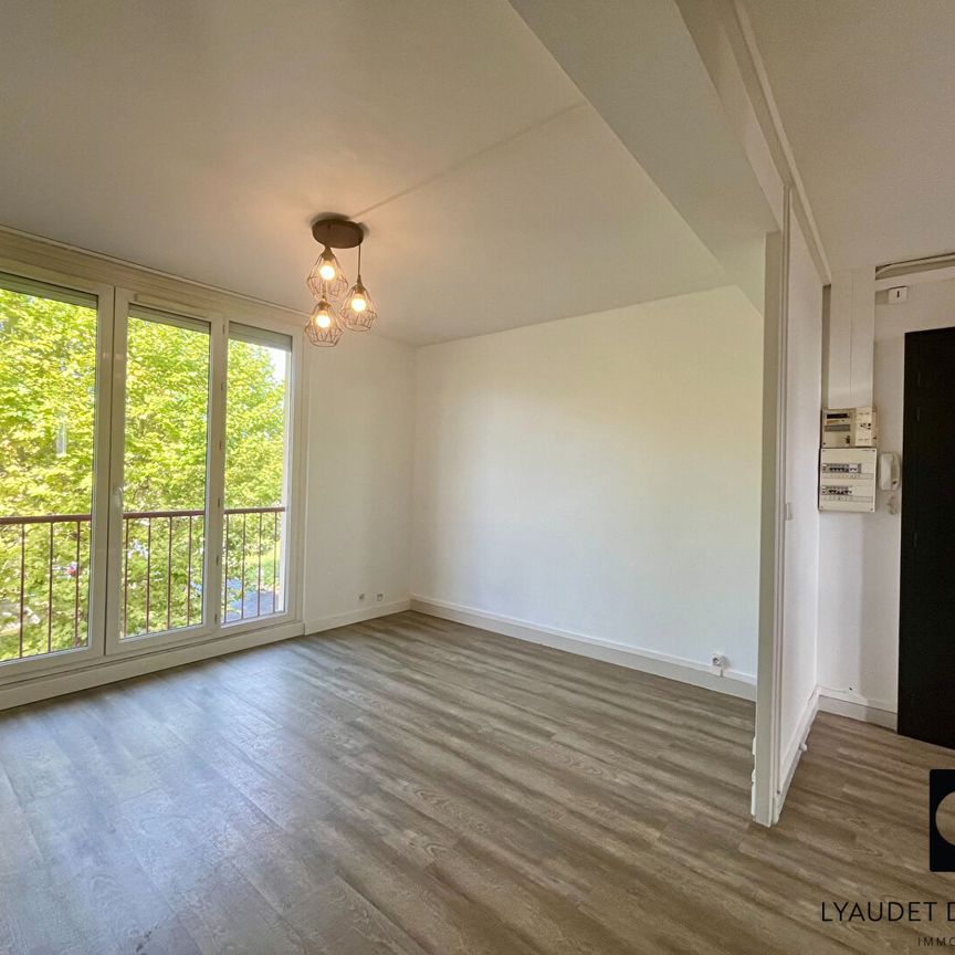 Location Appartement 3 pièces 53m² - Photo 1