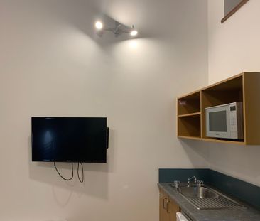 Ideal Apartment for One Person | Fully Furnished | Utilities Included - Photo 4