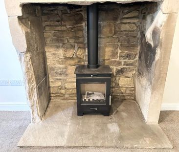 2 bedroom end of terrace house to rent - Photo 4