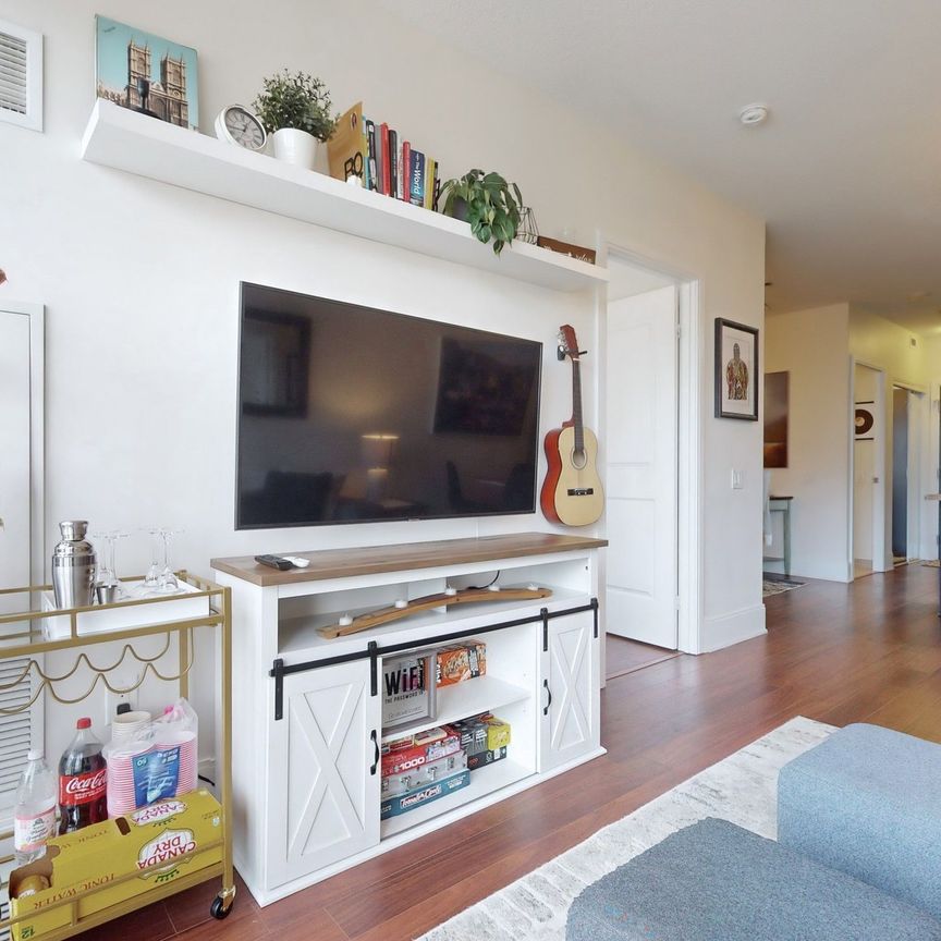 For Lease - 560 Front Street Unit# 717, Toronto, Ontario - Photo 1