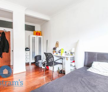 1 bed Shared House for Rent - Photo 6