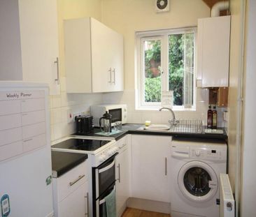 2 bedroom house share to rent - Photo 6