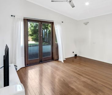 28 Billington Street, Labrador QLD 4215 - House For Rent - $870 | D... - Photo 4