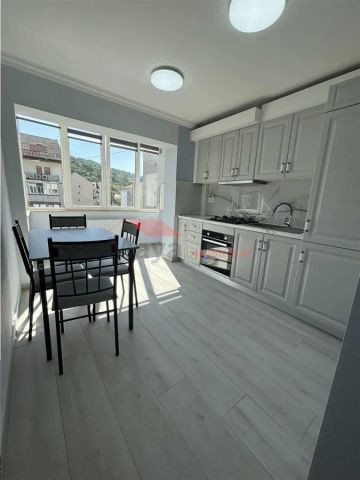 Apartament 2 dormitoare, C R Vivu - Photo 2