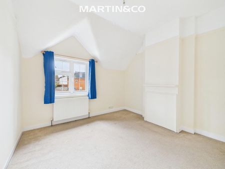 3 bedroom semi-detached house to rent - Photo 5