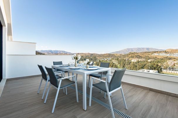 Apartment in La Cala de Mijas, Costa del Sol - Photo 1