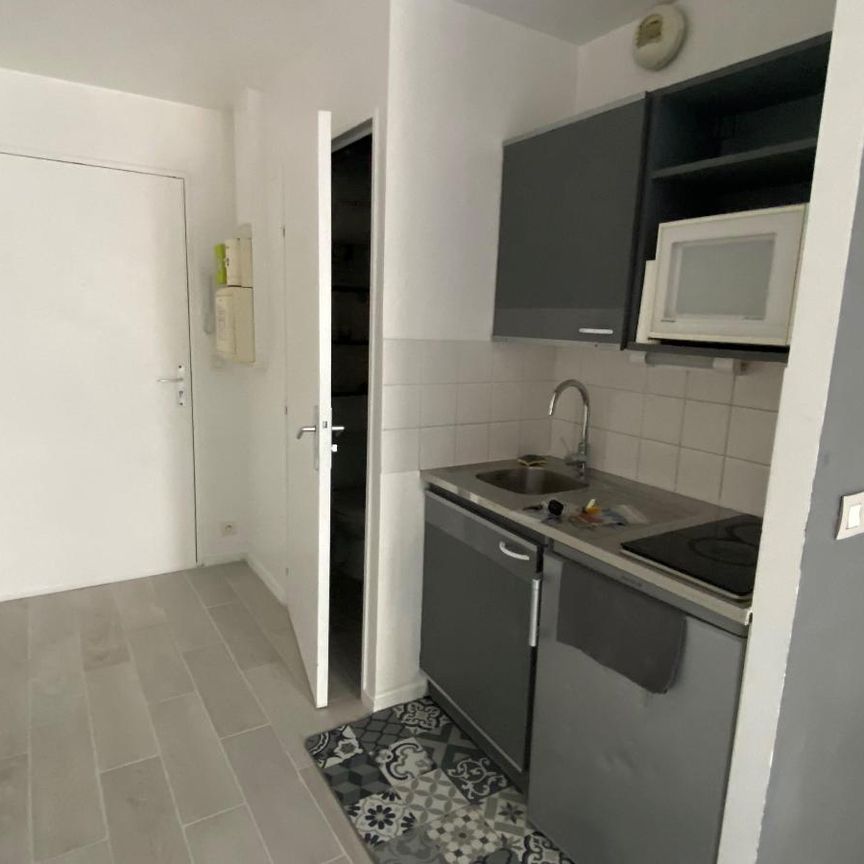 Location Appartement 1 pièce 17m² NOISY LE GRAND 93160 - Photo 1