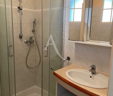 Location Appartement 2 pièces 40m² FONTENAY LE COMTE 85200 - Photo 3